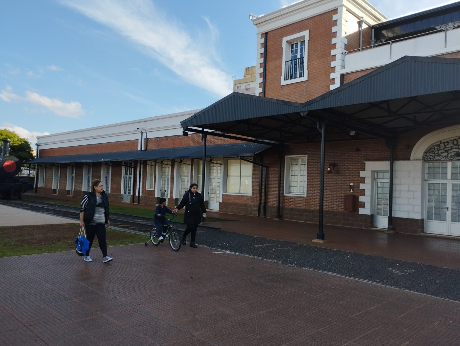 O que fazer em Posadas na Argentina tina e bia por aí